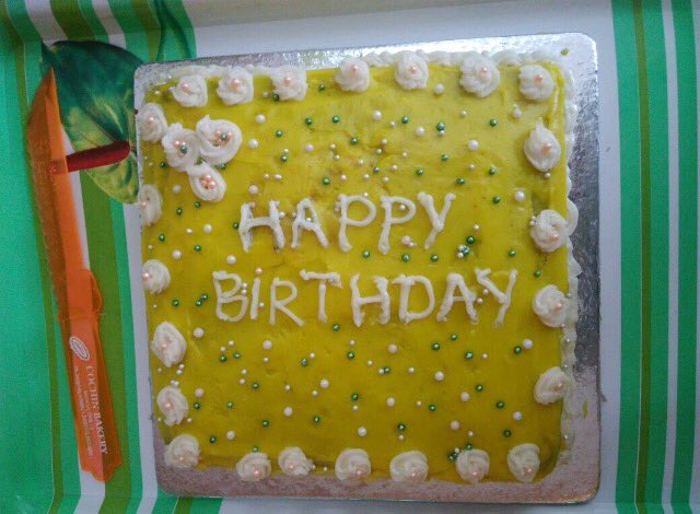 vanitha1189's tweet photo. Birthday celebrations #LSOP LSOP @MphasisCareers @LifeatMphasis #MphasisCSR17 https://t.co/ZR6hVQ60dO