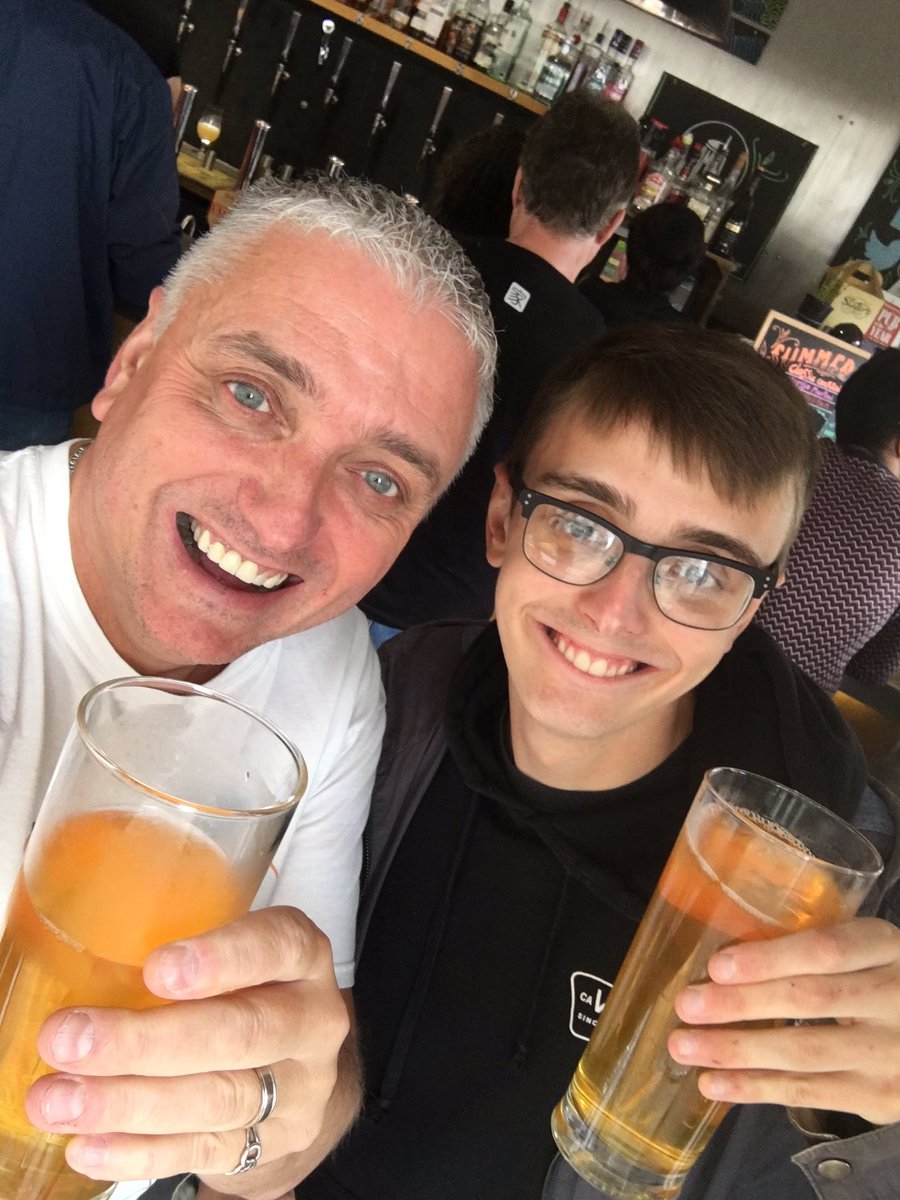 Nipped into <a href="/slatersbars/">Fay Slater</a> in Wolverhampton pre match for a cheeky cider  ... 👍🍻⚽️ #livingthedream #lcfc