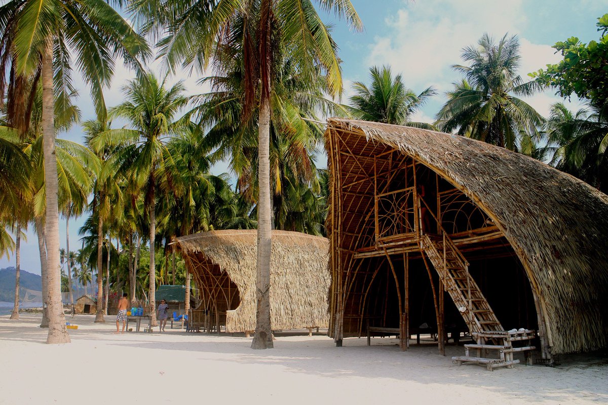 Florian_Vienna's tweet photo. Snorkelling in the Philippines | Tao-Philippines-Boat-Trip-Island-Tour https://t.co/ZWVqlLiM1R