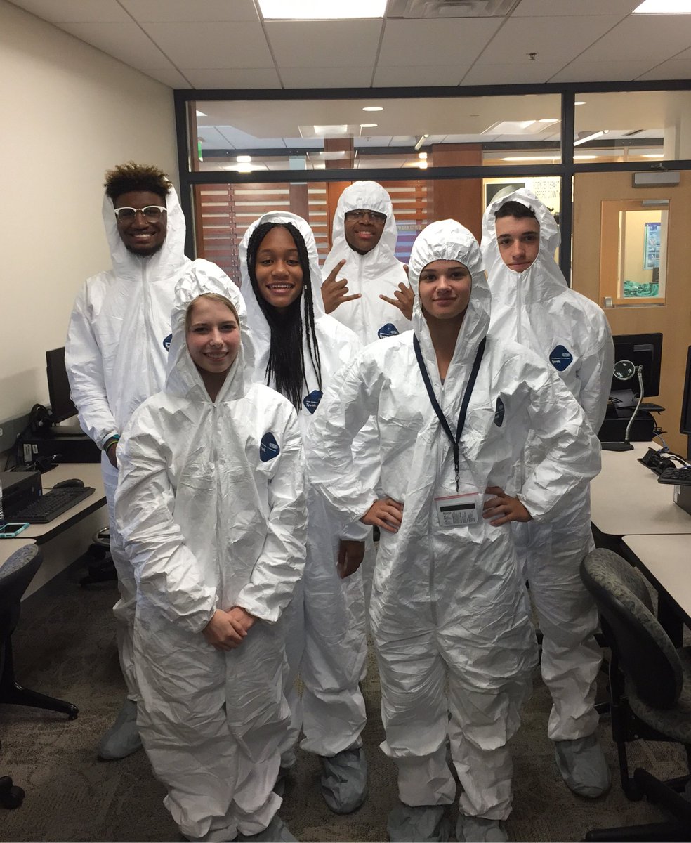 samantha_megan0's tweet photo. Just a little update on my 1st Week at JSTI, a STEM program, in Aberdeen, Maryland. #STEM #MathmaticalModeling https://t.co/PoXPLoYl1Q