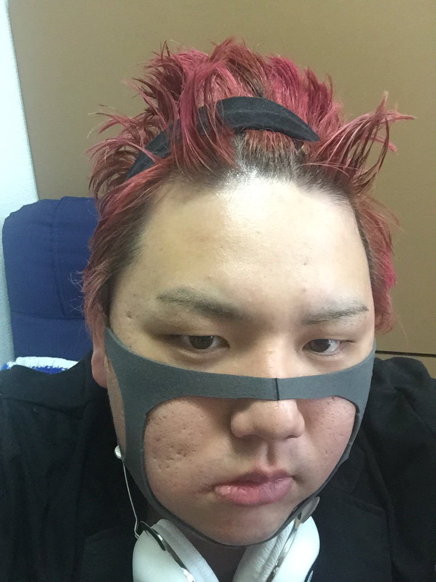 ツギハギ狐男の娘 九牙i 優弥 神 Twitterissa まだツイッター始めてから載せてなかったのを 改良前 僕アカかっちゃんアイウェアとかっちゃんプリント自作マスク トッキュウ1号マスク赤髪時代 僕アカ 大好きな切島くん風髪型 ツギハギ狐男の娘 九牙i 優弥 神 Twitterissa まだツイッター始めてから載せてなかったのを 改良前 僕アカかっちゃんアイウェアとかっちゃんプリント自作マスク トッキュウ1号マスク赤髪時代 僕アカ 大好きな切島くん風髪型
