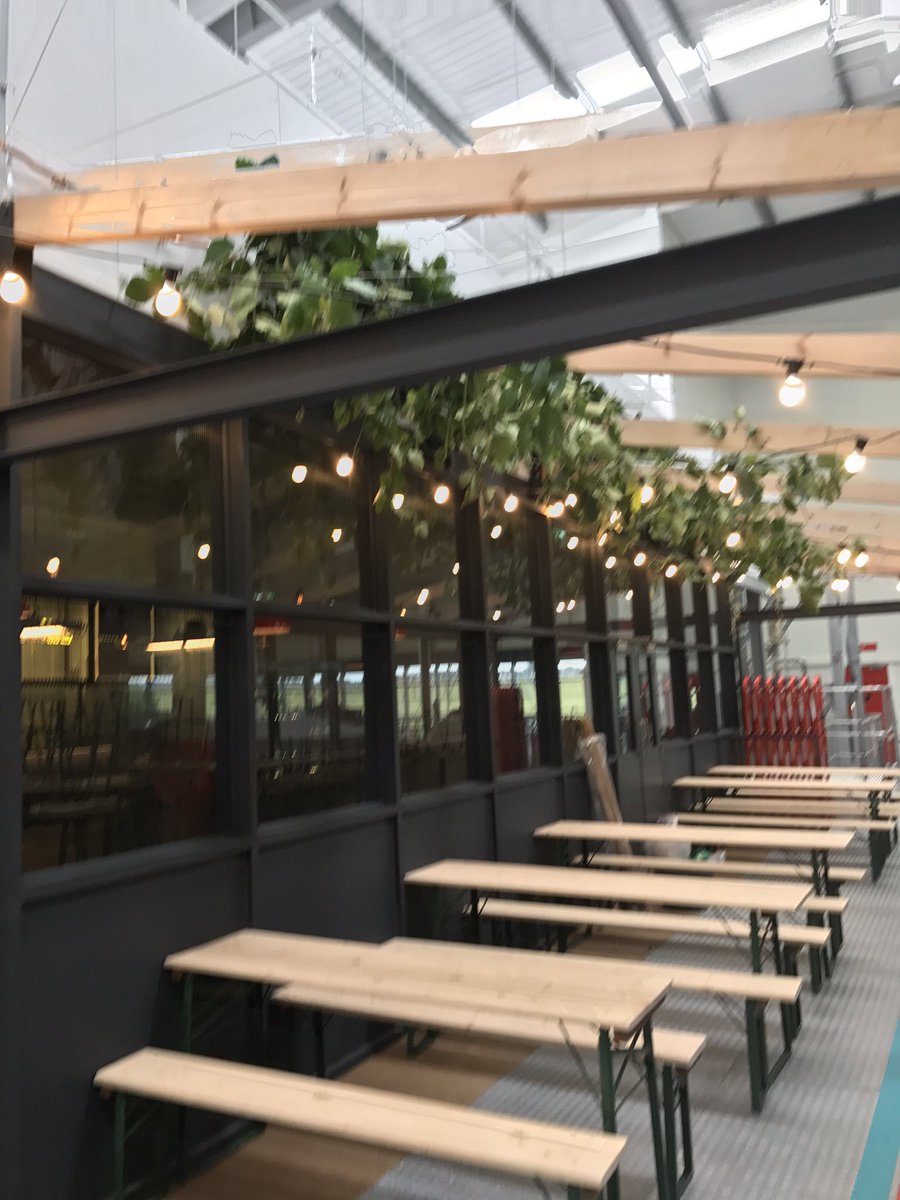 zestyPete's tweet photo. Few installs from Urban Planters London South West this week https://t.co/dhyCQxJKIf
