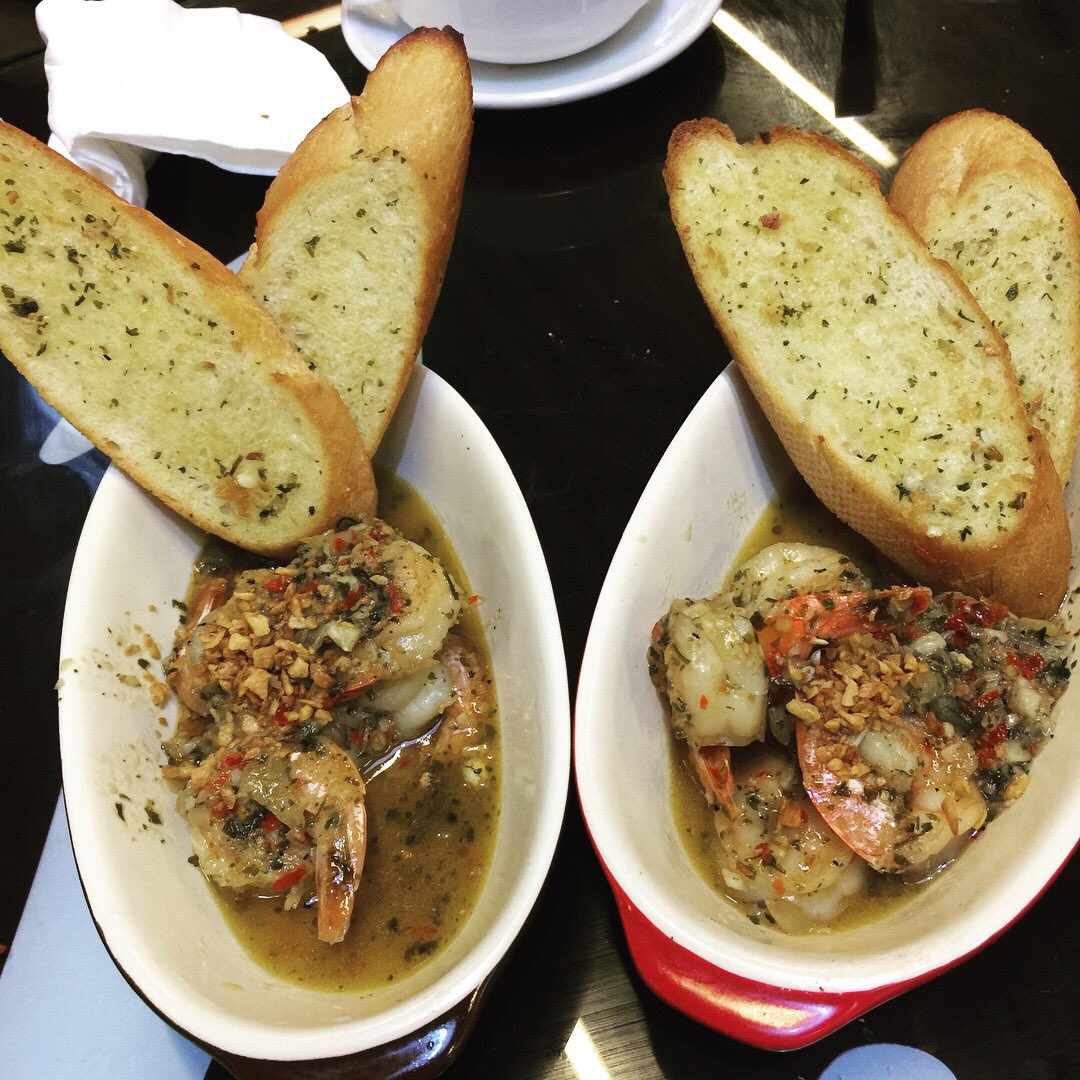 ToyNizam's tweet photo. #delicious #allyoucaneat #capricciosa #italiano #cafe #sunwayputramall #kualalumpur #malaysia #hyperactband #hypebeatsdnbhd #hyperactivist https://t.co/eWkLo8cgfI