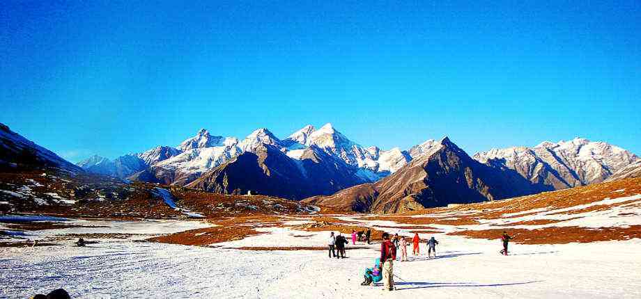HolidaysNice's tweet photo. Is Kullu Manali the best place to visit in August? https://t.co/MvNPR8cJRr https://t.co/8d2SZwhvN8