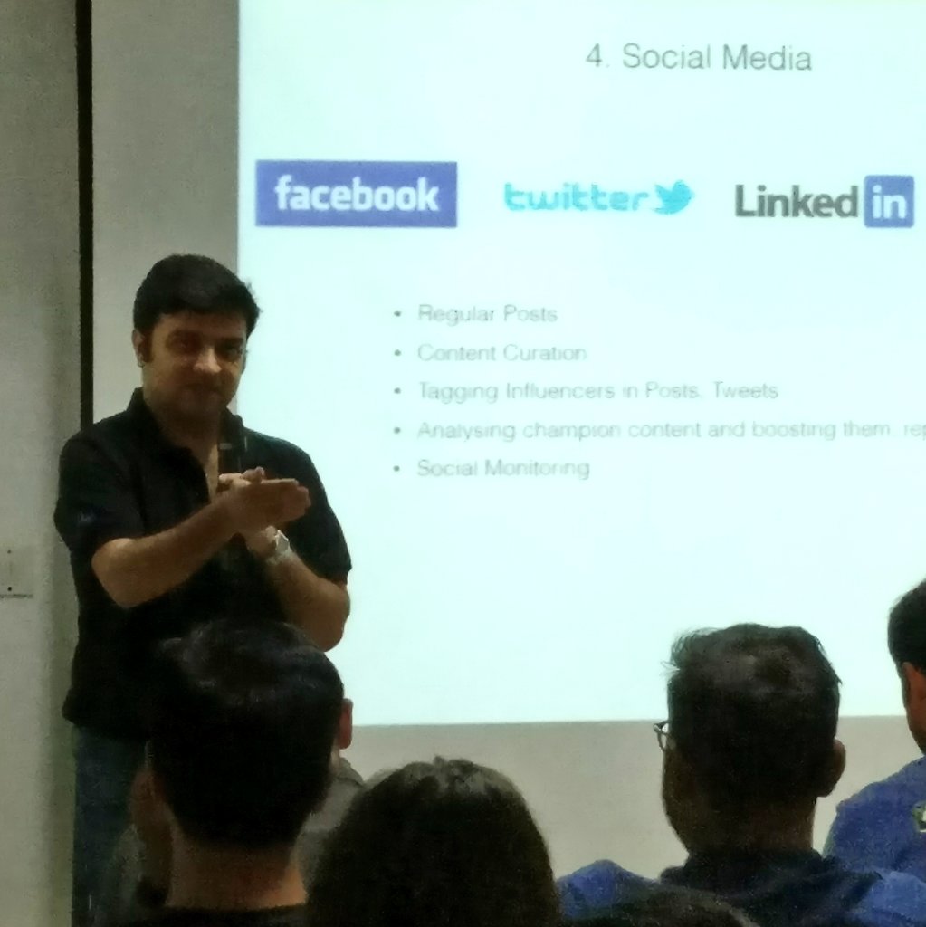 greenbubblesin's tweet photo. @ApartmentADDA @gbgbengaluru #GBG #business #marketing #event #socialmedia #GoProductive #GoGreenbubbles https://t.co/gKxMYFoPs6