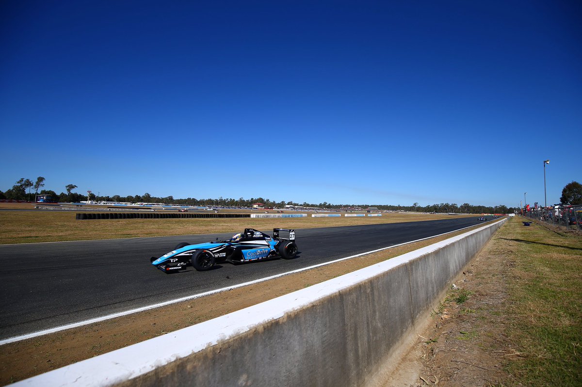 CAMS_foundation's tweet photo. 🏁 Rising Stars Saturday. Races 1 &amp; 2.
Shields: 3rd &amp; 1st
Suhle: 4th &amp; 2nd
Morse: 9th &amp; 8th
Fallon: 7th &amp; 10th
#F4AU #SupportingPathways https://t.co/DjVGfng8eN