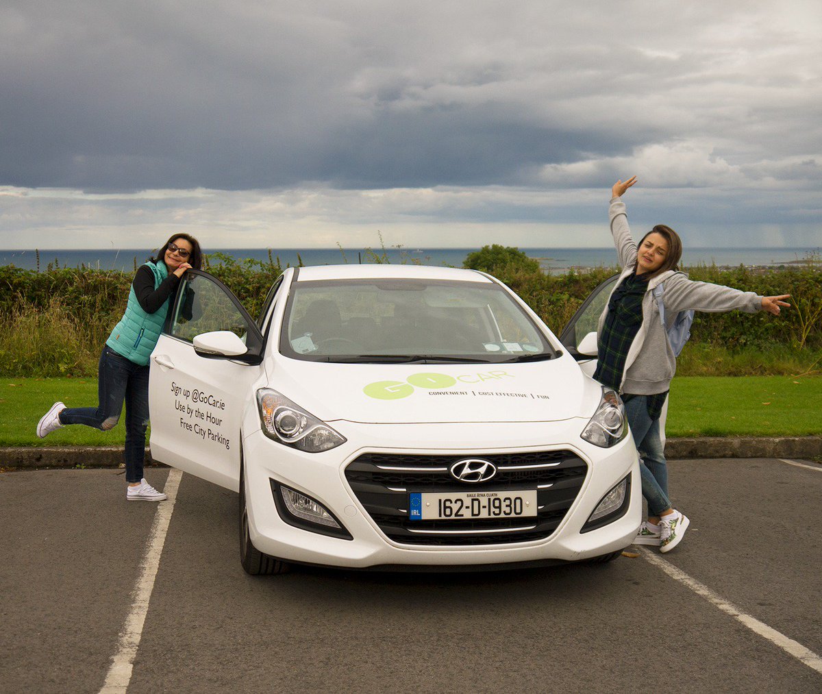 PubsIreland's tweet photo. Tried car sharing for the first time and took 12 minutes on the clock with @GoCarIreland to be up and running. Simple and effective ...(1) https://t.co/CNXhXpAQSA