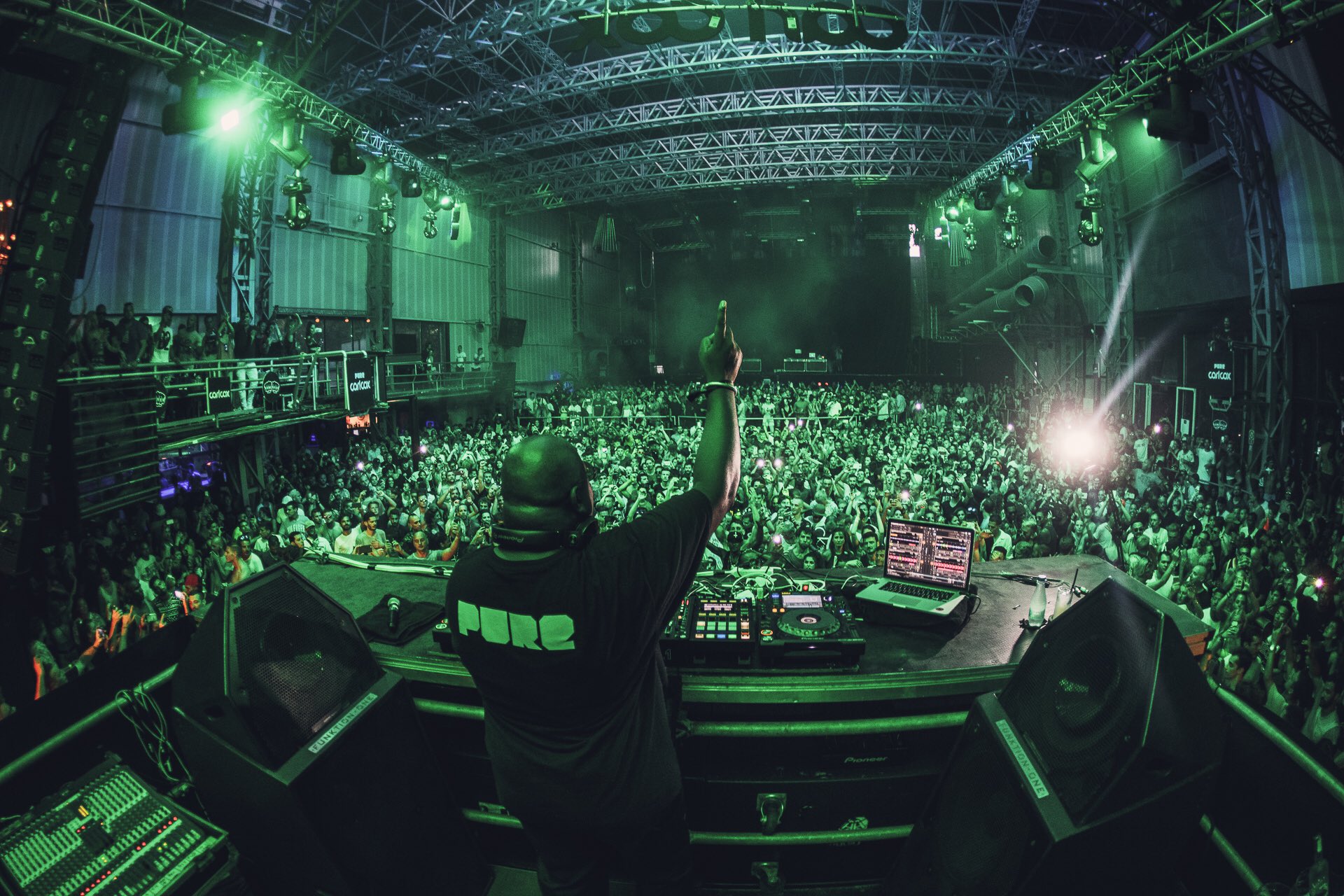 Ibizaspotlight: Happy Birthday to the King! Carl Cox is 55 years old today! 55 and he\s still got better dance mov 