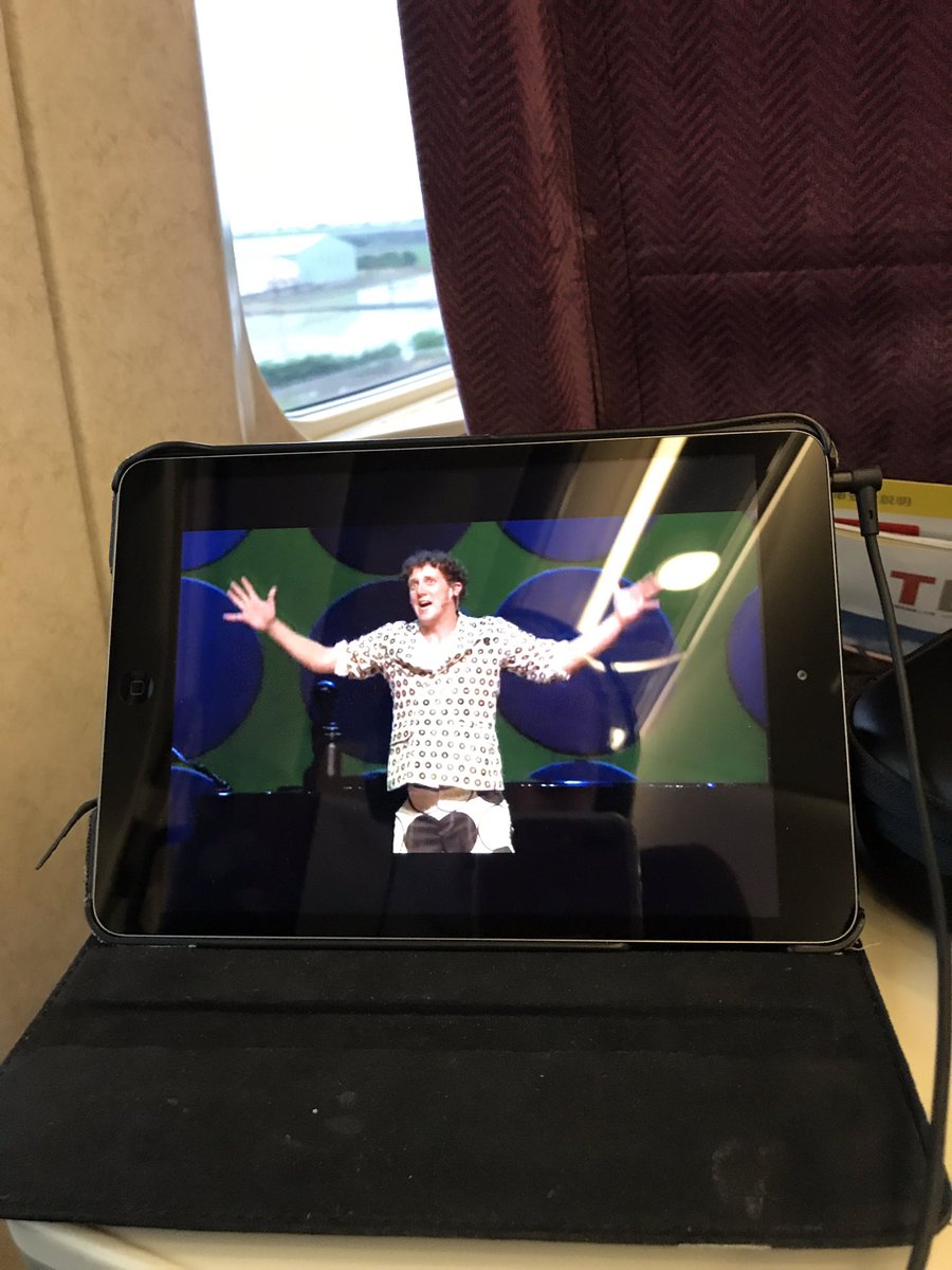 300 km/h door Taiwan aan het treinen terwijl er een Typhoon opkomst is  <a href="/jochemmyjer/">Jochem Myjer</a> aan het kijken - even rustig!