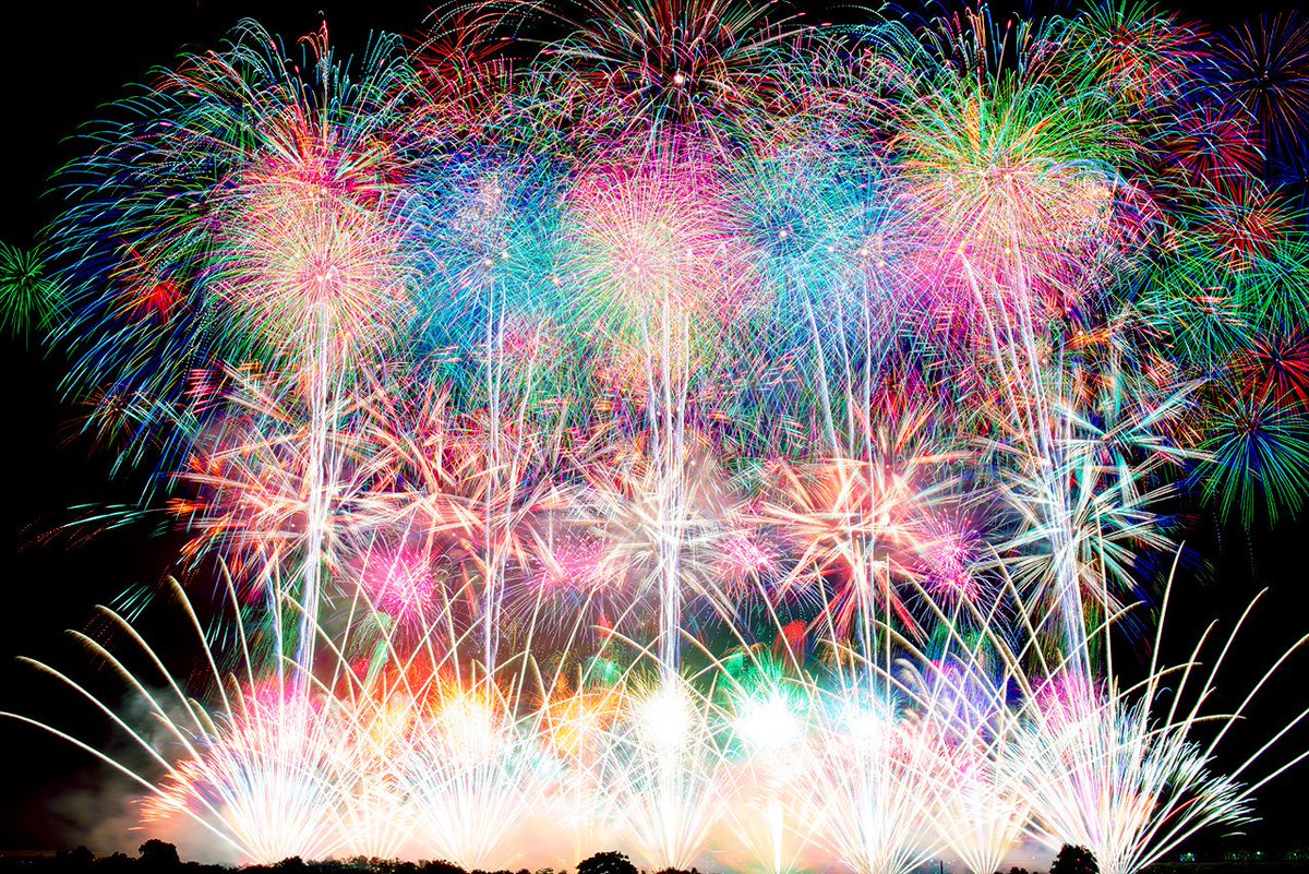 だい かよちんぱな お前ら沼津の花火もいいけど長岡花火見に来いって どの花火もすごい綺麗だし 特にフェニックス花火 なんて夜空全てが花火一面になるんだぞ イベントで行くってのもいいけど本当に綺麗な花火見に来たいと思わないか だい かよちんぱな お前ら沼津の花火もいいけど長岡花火見に来いって どの花火もすごい綺麗だし 特にフェニックス花火 なんて夜空全てが花火一面になるんだぞ イベントで行くってのもいいけど本当に綺麗な花火見に来たいと思わないか