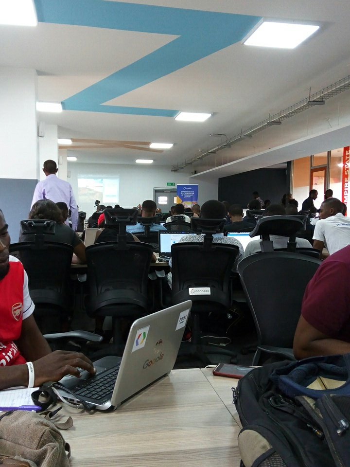 Sannilincoln's tweet image. Fire of Laravel is falling on developers #LaravelNigeria