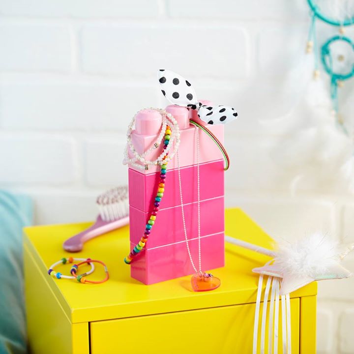 toychatter's tweet photo. Sharing from Mega Bloks visit https://t.co/S1i8cMFy7P https://t.co/NnwGPz5THR