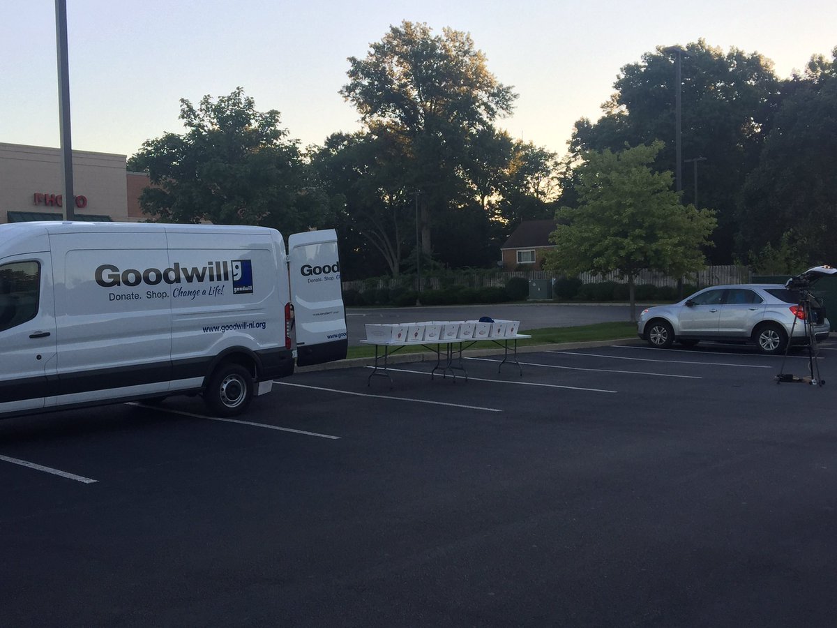 JoshuaShortTV's tweet photo. Today is the day!
Setup in Plymouth
#16PackABackpack https://t.co/v2ioBm7toq