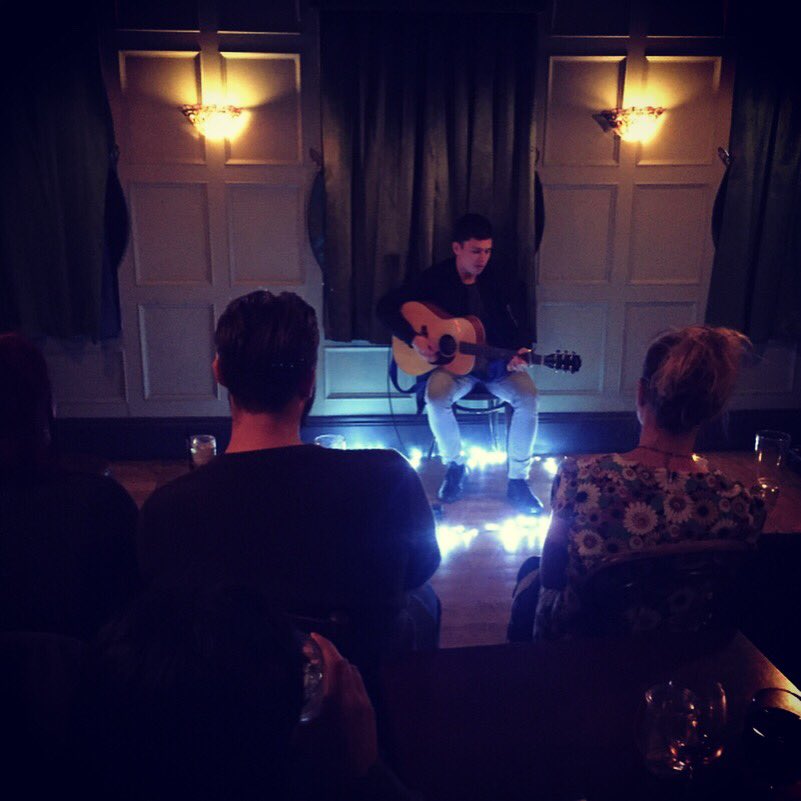 FTF_London's tweet photo. Thank you to all the performers..to our amazing special guest @aaronrowemusic and to the soulful, vocal powerhouse @Sofisound links in bio! https://t.co/ExBSCpENmF