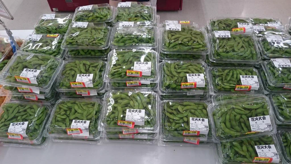 【悲報】墨田区文花のスーパーで商品が余りまくり！花火大会雨天が影響・・・