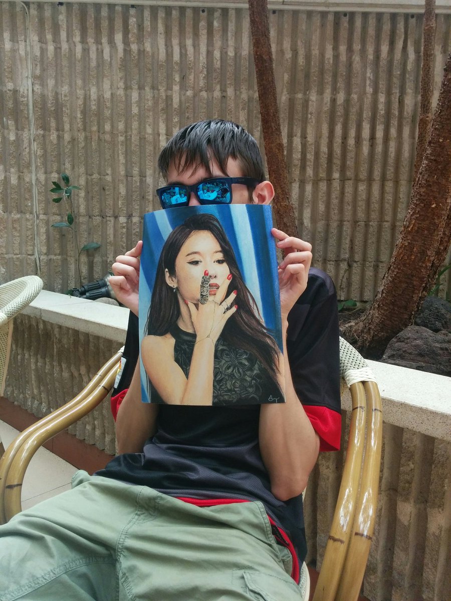 Art__Tamara's tweet photo. Pues si, no solo hago alteraciones de Magic 🤗 y bien lo sabe @Alvillasvqk con su nuevo retrato de #Jiyeon ¡Espero que te guste~!😜 #ArtTamara https://t.co/PkcnV2bobL