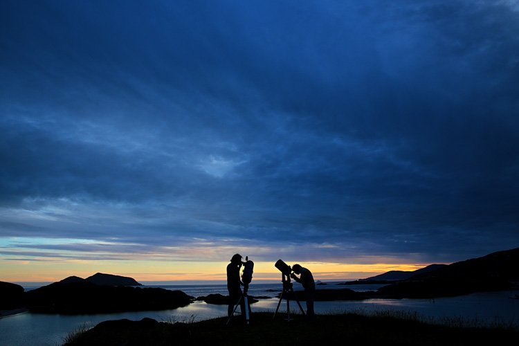 DublinAirport's tweet photo. Co. Kerry boasts one of only 3 gold-tiered Dark Sky Reserves worldwide, designated for particularly clear and bright night skies. #IrishFact https://t.co/f3t0lJy8Ue