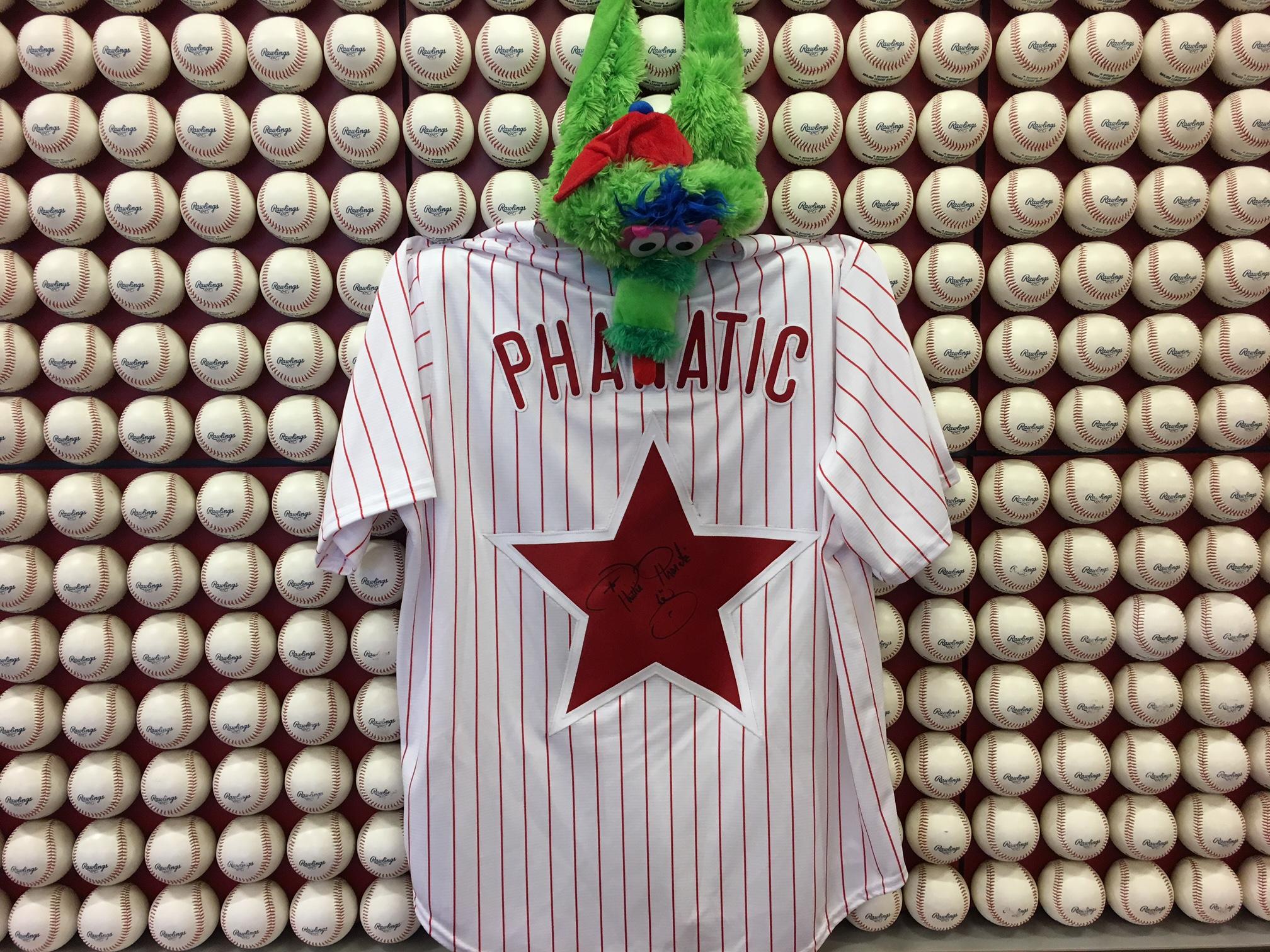 Philadelphia Phillies on X: Meet @AAltherr & Phanatic @Macys King of  Prussia TODAY 12-1! RT to win an autographed Phanatic jersey and a hat!    / X