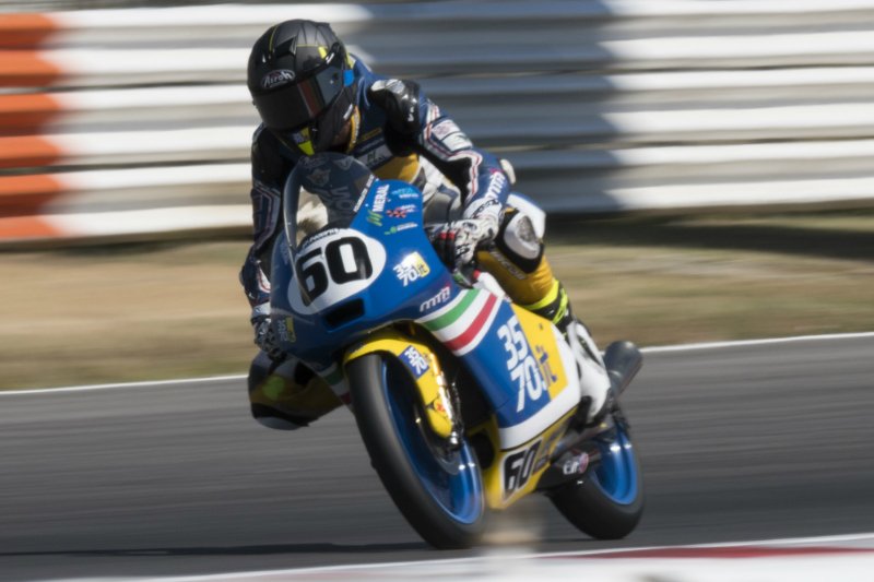 Team 3570 MTA (@team3570mta) on Twitter photo #elfCIV17 <a href="/circuitomisano/">Misano World Circuit</a> Gara 1
#Team3570MTA
6⃣<a href="/DavideDadda73/">Davide Pizzoli</a>
7⃣<a href="/EdoardoSintoni/">Edoardo Sintoni</a>
1⃣5⃣Gianluca Sconza
#TalentiAzzurriFMI #elfCIV17 <a href="/circuitomisano/">Misano World Circuit</a> Gara 1
#Team3570MTA
6⃣<a href="/DavideDadda73/">Davide Pizzoli</a>
7⃣<a href="/EdoardoSintoni/">Edoardo Sintoni</a>
1⃣5⃣Gianluca Sconza
#TalentiAzzurriFMI