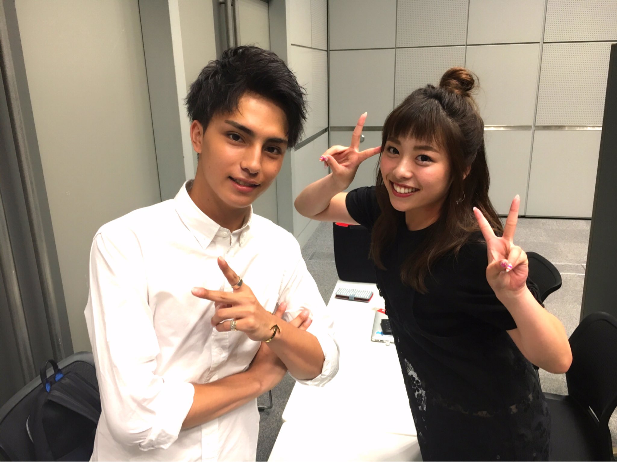 さくてん 初めましての バンバンバンダリアサヤクン やっと会えた 関西弁やったからびっくりしたあ 顔ちっさすぎたあ W イケメンすぎたあ W バンバン バッキューン