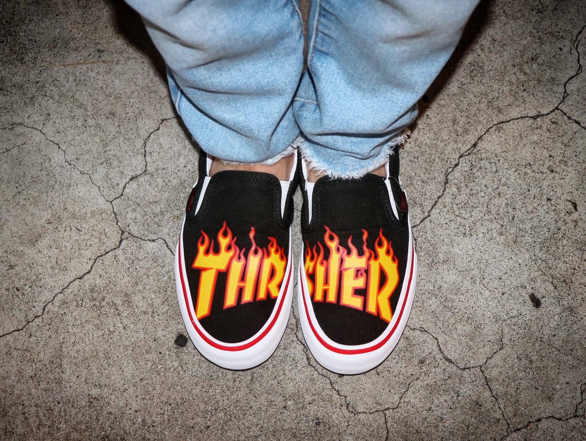 Feelin Osaka Ar Twitter Vans Slip On Pro Thrasher Black 現時点ではレディースサイズ揃ってます 早い者勝ち 通販もスタートしているので是非 T Co Q3aac1d3fv Vans Thrasher バンズ スラッシャー T Co Uci8etvtey