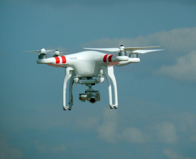 ElectronicsAmd's tweet photo. Photo By succo | Pixabay 
 #drone #espionage #camera #droneswithoutlimits #drones360 #dronesquad #dronespots #dronesplus https://t.co/PvlwMVeo4N