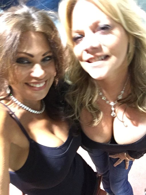 Melissa Wolf and myself https://t.co/i0Oir53Jvd