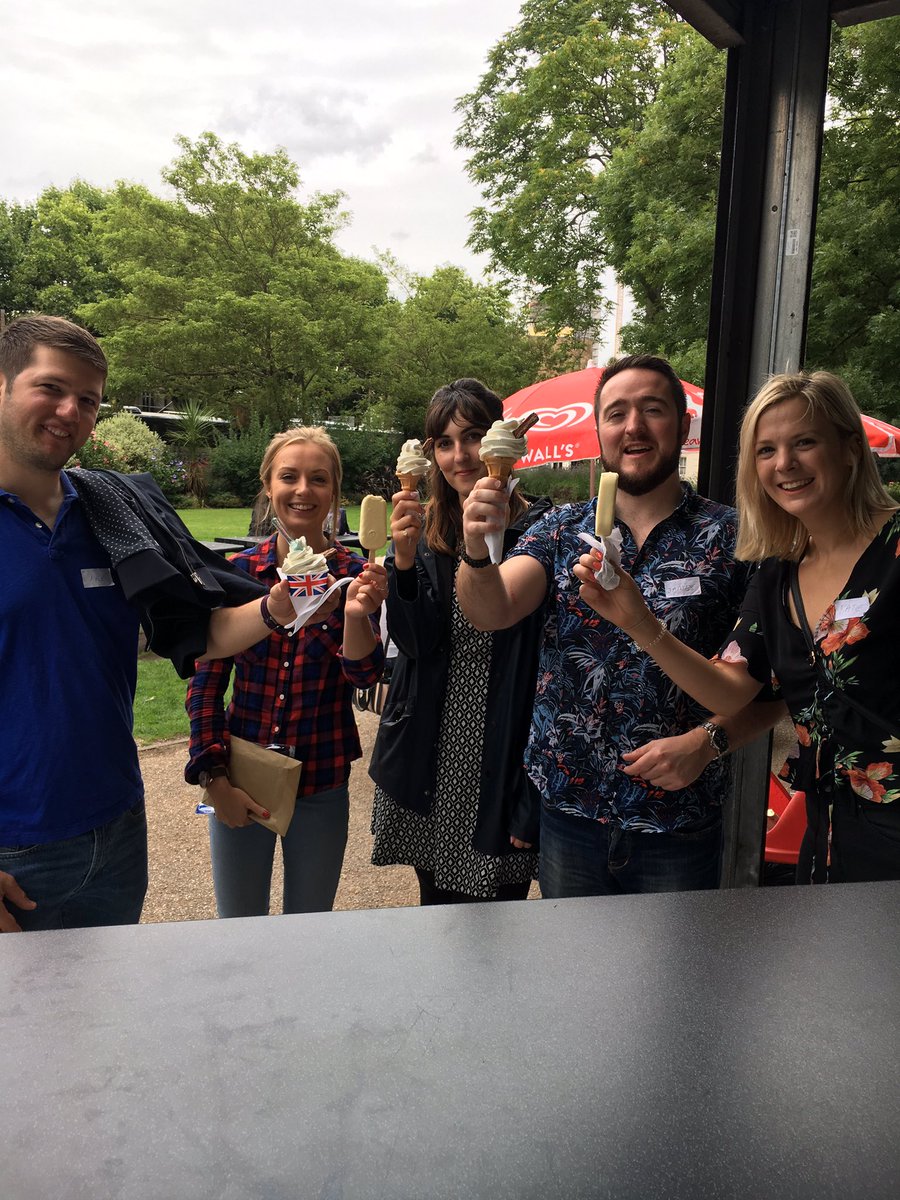 Team square. Winners in every sense of the word 👊🏻🙌🏻 #winners #icecreamsondad #saturdaylols #teambonding #LondonTreasure <a href="/SouthLDNCares/">South London Cares</a>