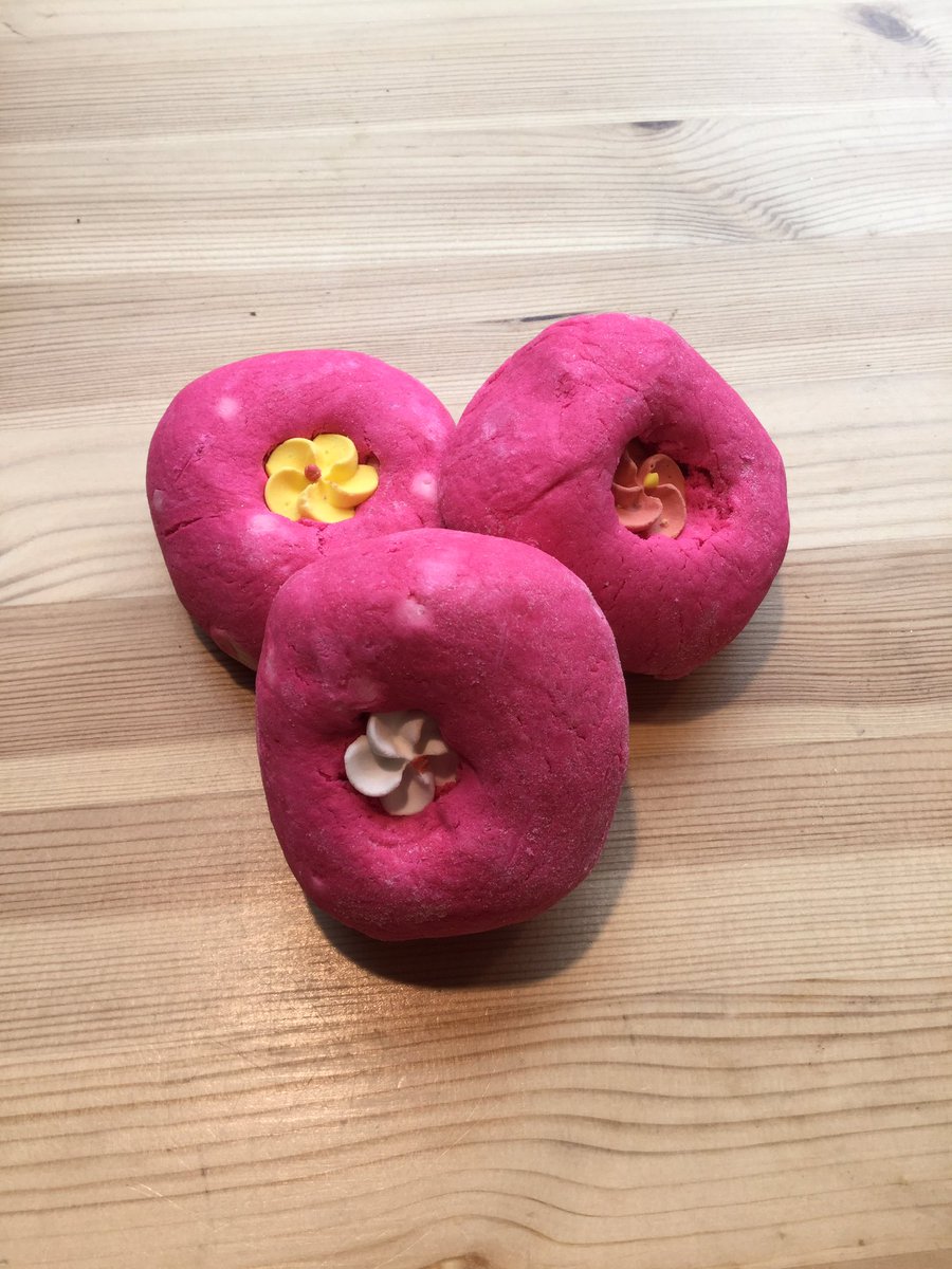 Come make Creamy Candy Bubble Bar with us tomorrow at 12! Come around 5 mins before hand to secure a place. Each bar will cost £2.95