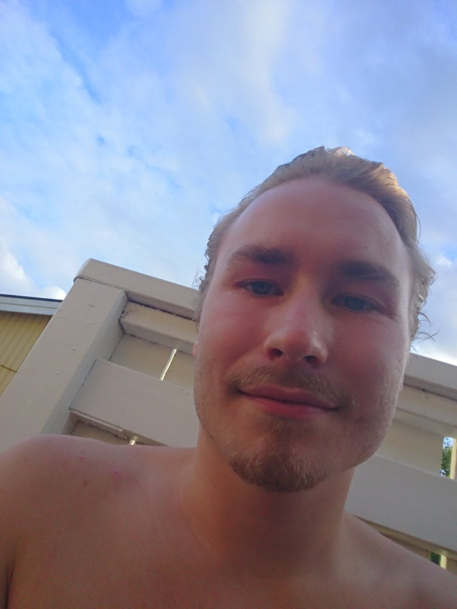 JonssonWille's tweet photo. svärmorsdröm https://t.co/1Iox4FqYHb