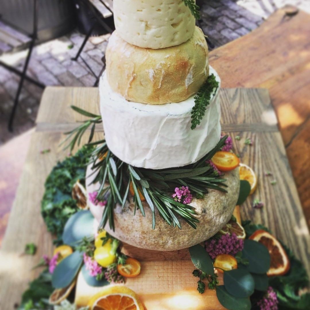 ❤ the idea of skipping the ordinary for this savory tiered #cheese #cake from <a href="/CheeseSchoolSF/">The Cheese School 🧀</a>