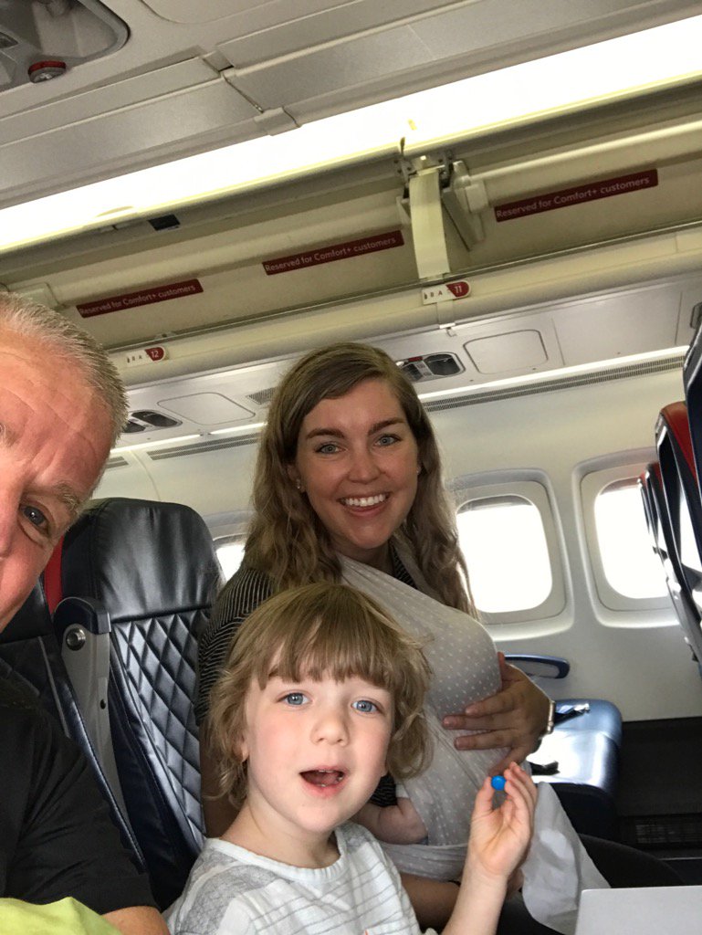 Papa_Ostler's tweet photo. Flying with Abby, Charlie and Sophie
DCA > SNA
#missingnico ๐ https://t.co/4bxynEyqdD