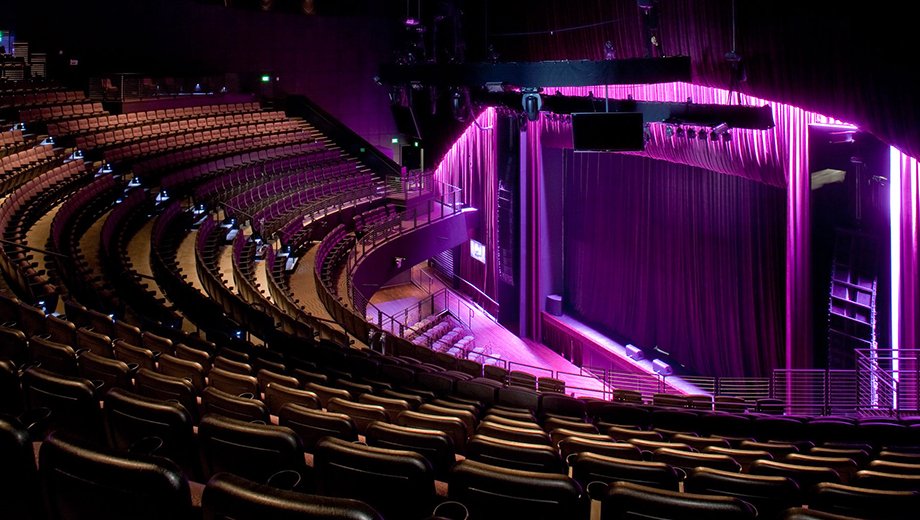 Roy_Ryff's tweet image. Tomorrow night find out how Cuthbert Burbage and his brother inspired me for #AMDCapsaicin @siggraph @AMDRyzen @RadeonPro