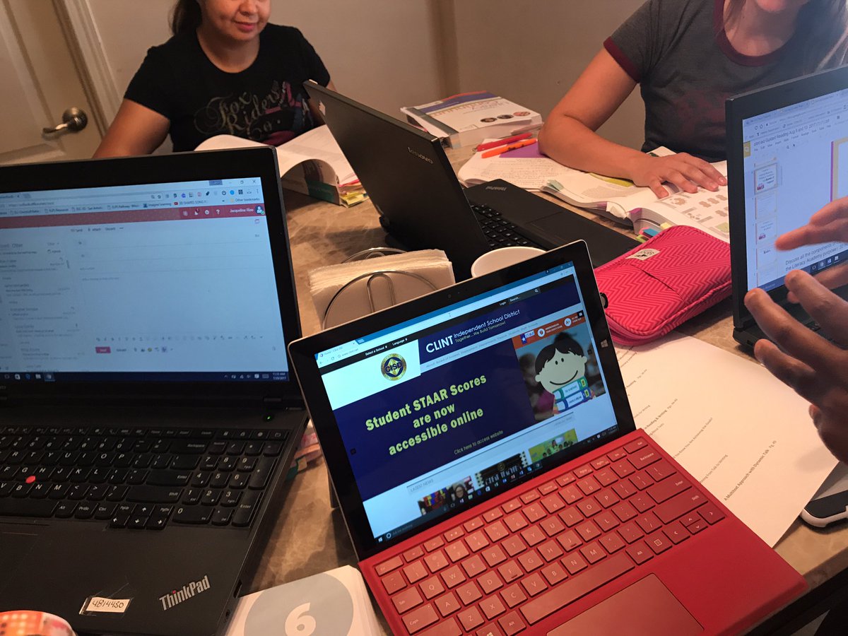 PArce_CTES's tweet photo. Balanced lit. preparing for PD #guidedreading @runpecas @jackierios910 @MrsReza4 @Frazier2Lillian @JaimeHe68219602 @susyq6451 https://t.co/5crSCohv8R