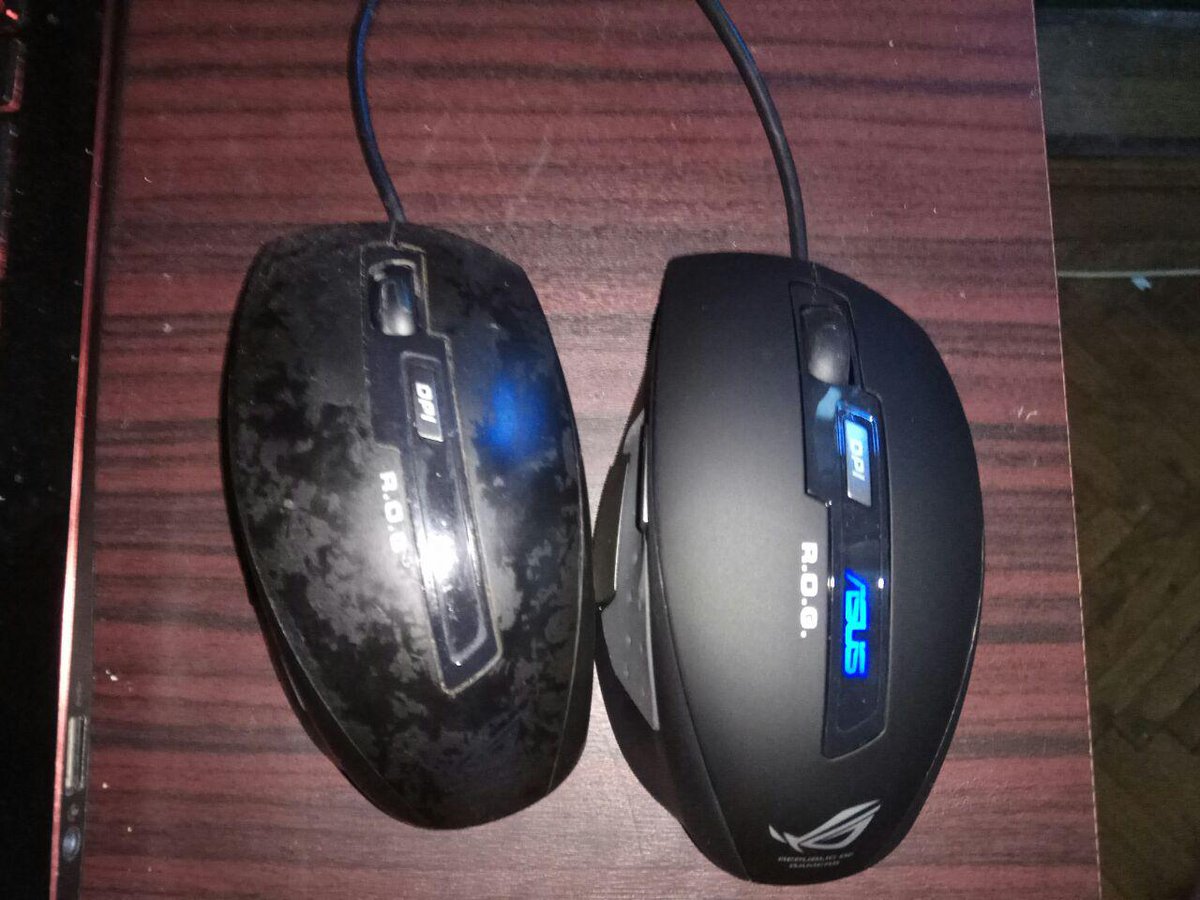 strikernerd's tweet photo. 6 év szolgálat után itt az új :D #ASUSROG #GX850 https://t.co/wePuoGGyUm