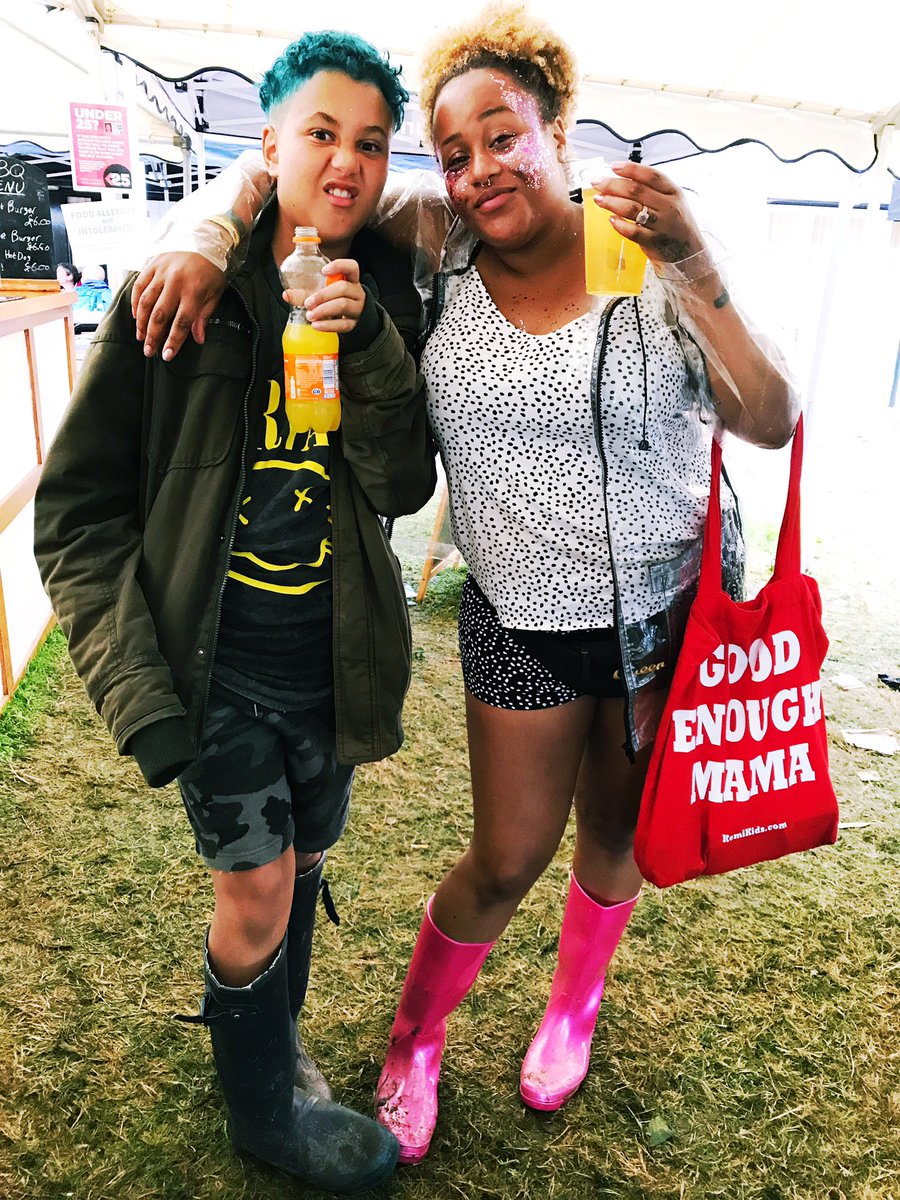 Festival Vibes with my @KemiKids bag (for all those who asked 😘)