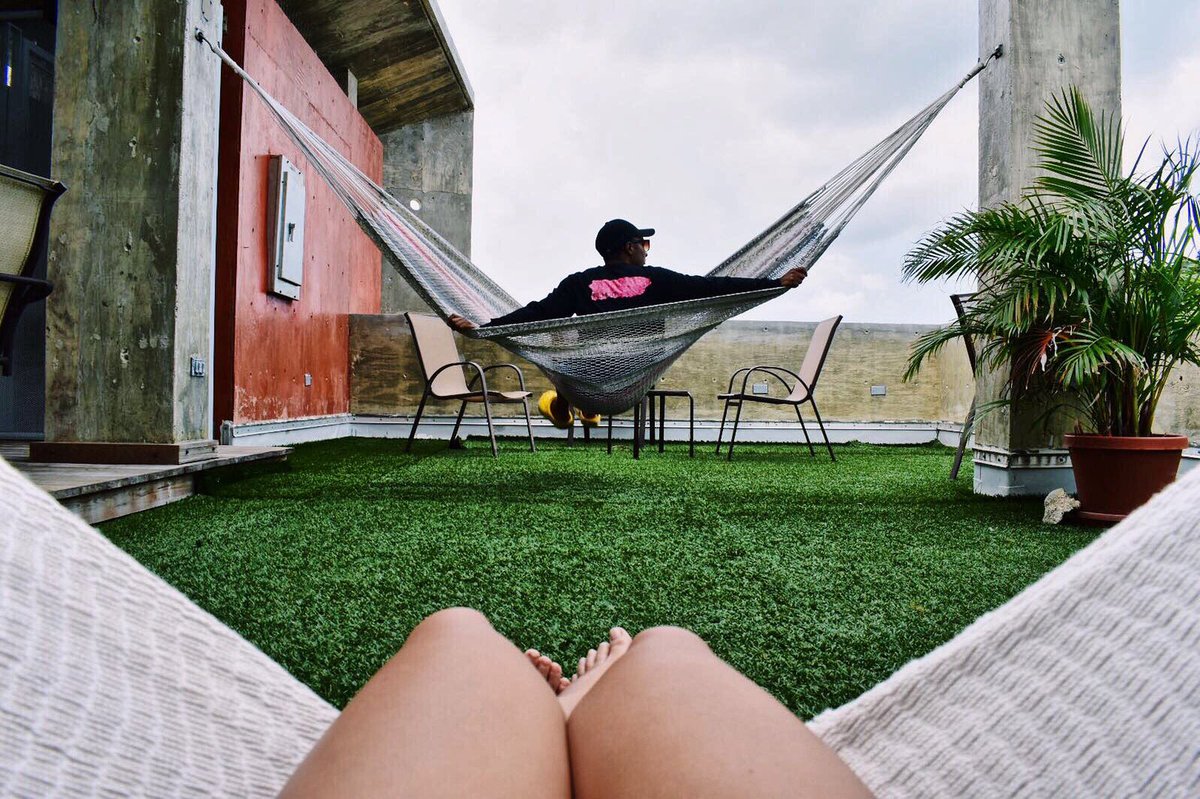 FLMCOPR's tweet photo. Day to relax. 🌴🇵🇷 #SHOPLOCAL #FLMCOPR 

📸: @_esilrak https://t.co/ghseGTLe8g