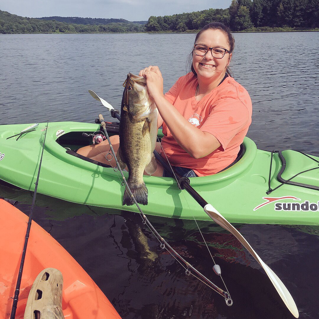 agparham74's tweet photo. Thank god for bass fishing 😛 #catchinghogs https://t.co/giaeTQvbnr