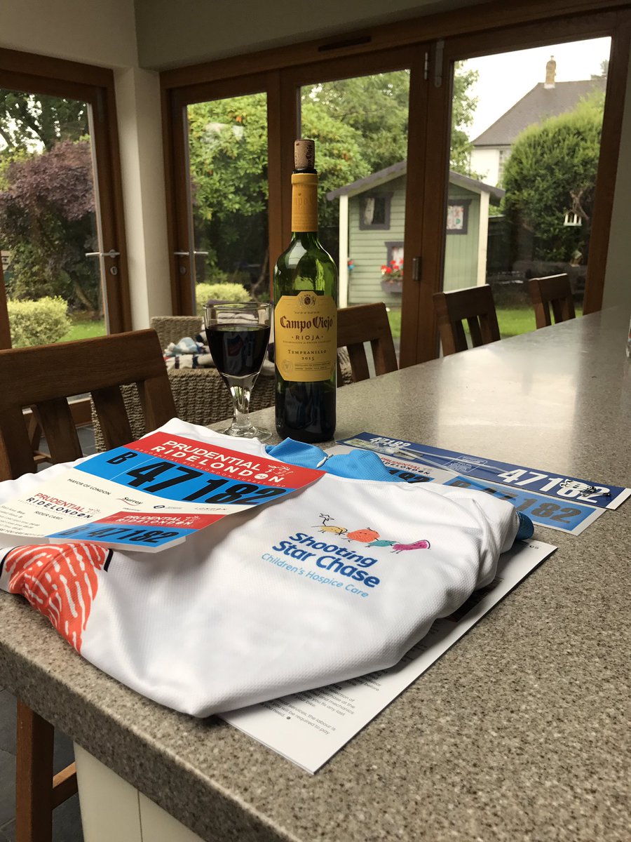 woodlar's tweet photo. Hydration and preparation are both very important the night before a big event! good luck to all the other riders supporting @SSChospices https://t.co/bYvUVyG26J