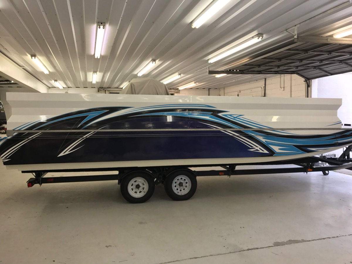 ADGraphics_NA's tweet photo. Larger-than-life graphics are the trademark of our #NextGeneration #MPI1105 film. (Boat wrap by: @thewrapshark) https://t.co/efNAzIMbRE https://t.co/WSsrFalJ60