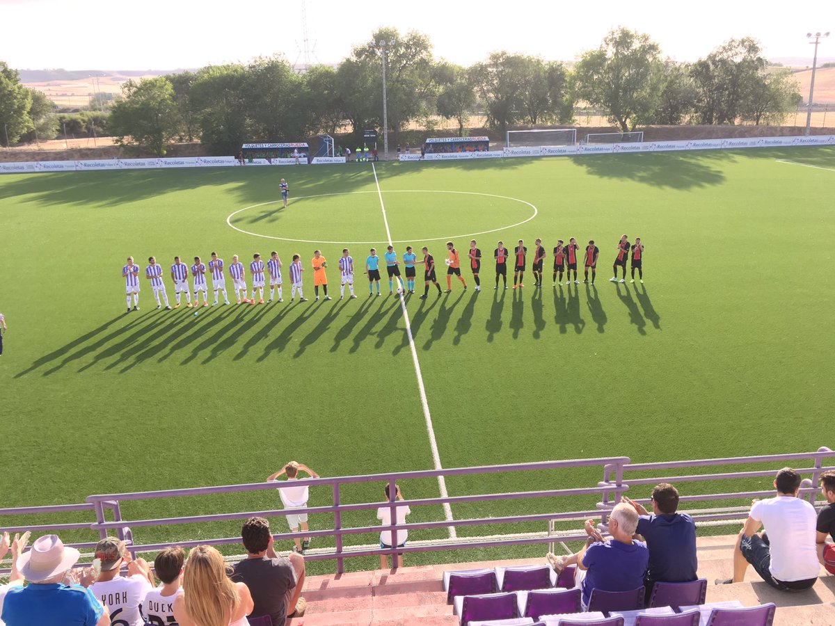UnionAdarve's tweet photo. '1 | Comienza el tercer partido de #Pretemporada ante el @realvalladolid B. |0-0| #RVBvsUA https://t.co/DSMTPcT6hH