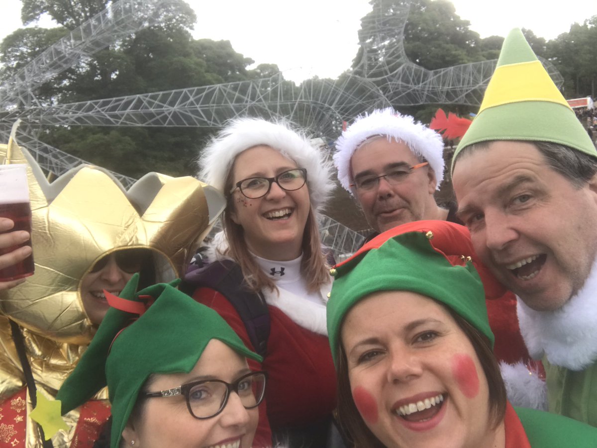 Gaynorhelen's tweet photo. @strongbow @inthefieldsLIVE fancy dress Saturday . Loving the strongbow bar #badsa ta https://t.co/g2yjsCqrYi