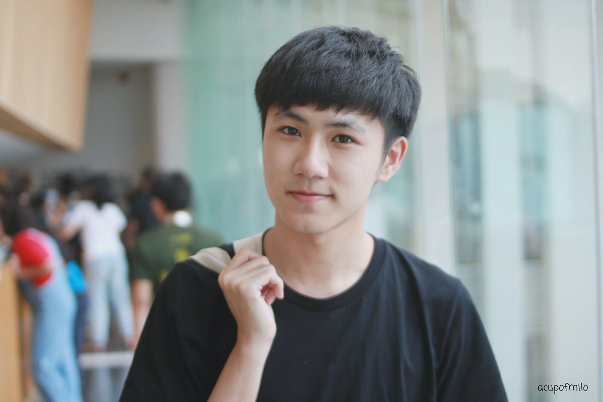 acupofmilo_'s tweet photo. ในหน���งก็น่ารัก ตัวจริงก็น่ารัก มาดูความ��ิ้ว ๆ ของไมโลกัน ในเรื่อง "You melt my heart muted" มีพรุ่งนี้อีกรอบ ที่ #kangjor24

#chulacuteboy https://t.co/AmNG7XfmOi
