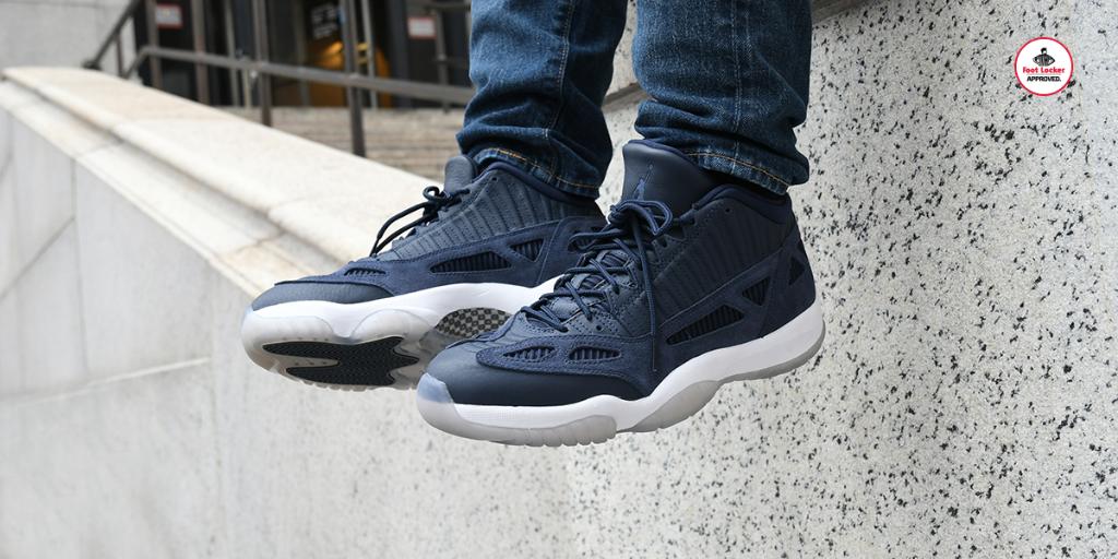 Haz un experimento Tiza creer Foot Locker on Twitter: "The Air #Jordan 11 Low IE 'Obsidian' drops online  at 10am EST. | https://t.co/CopKy77dsK https://t.co/hZFHp8mrkW" / Twitter