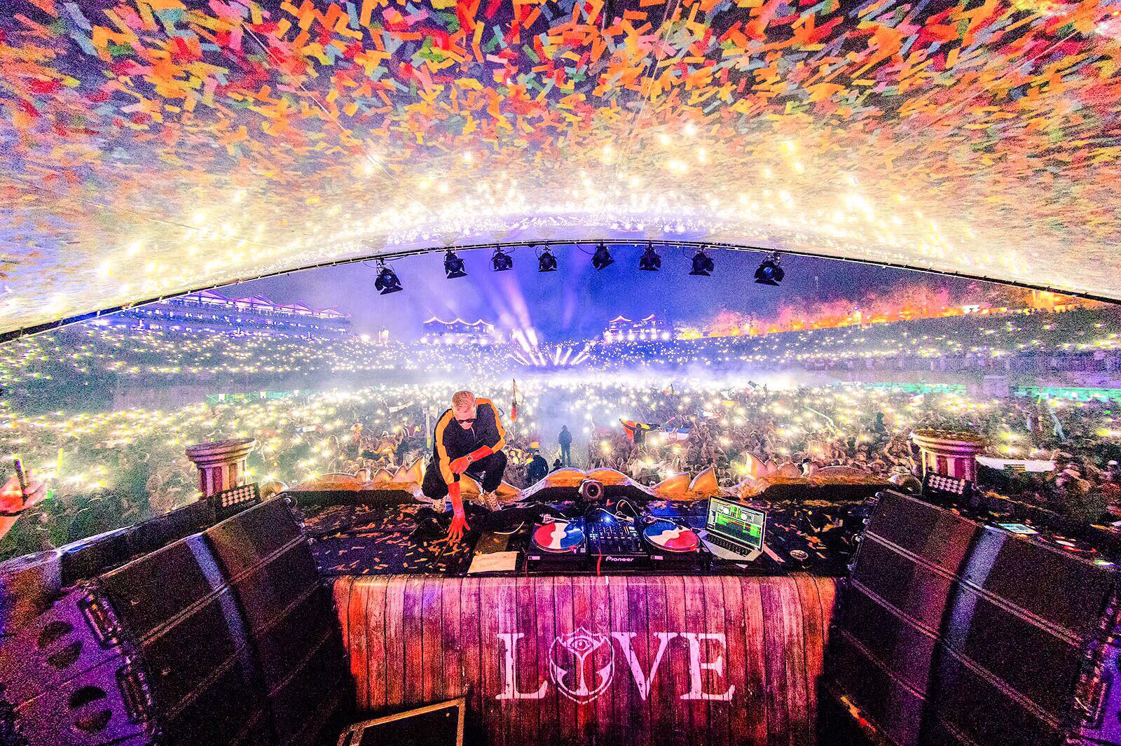 Dj Snake Last Night Was Legendary Tomorrowland T Co Dxrhy41ga3 Twitter
