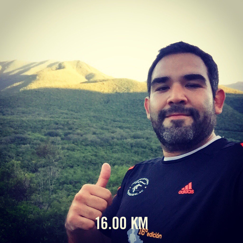 FrankLogar's tweet photo. Iniciando oficialmente entrenamiento rumbo al @maratonmty #HayPower #madetorun #werunmexico #loqueveomientrascorro https://t.co/WhIyrC3GSX