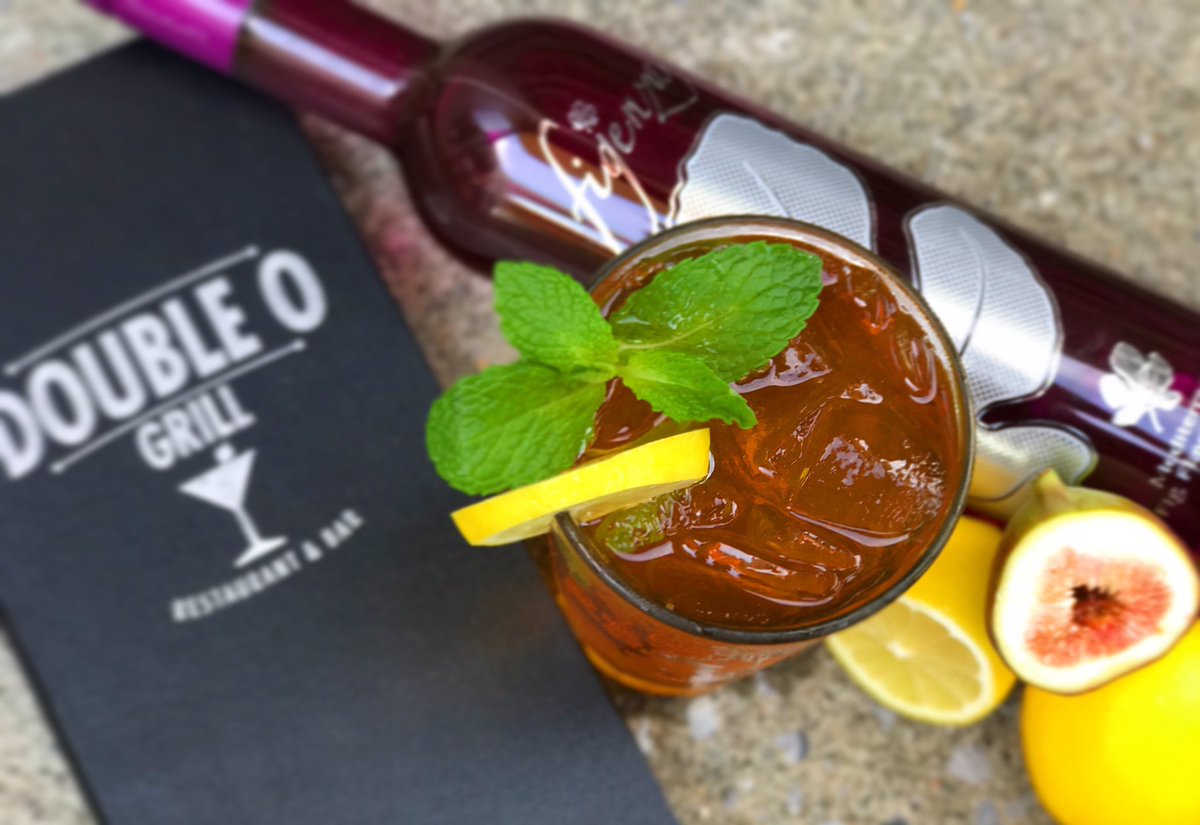 DoubleOGrill's tweet photo. Summer is for sippin' on our Sweet Fig Tea! โ๏ธ๐น #Saturday #doubleogrill @Figenza https://t.co/4hRZVU4Yzz