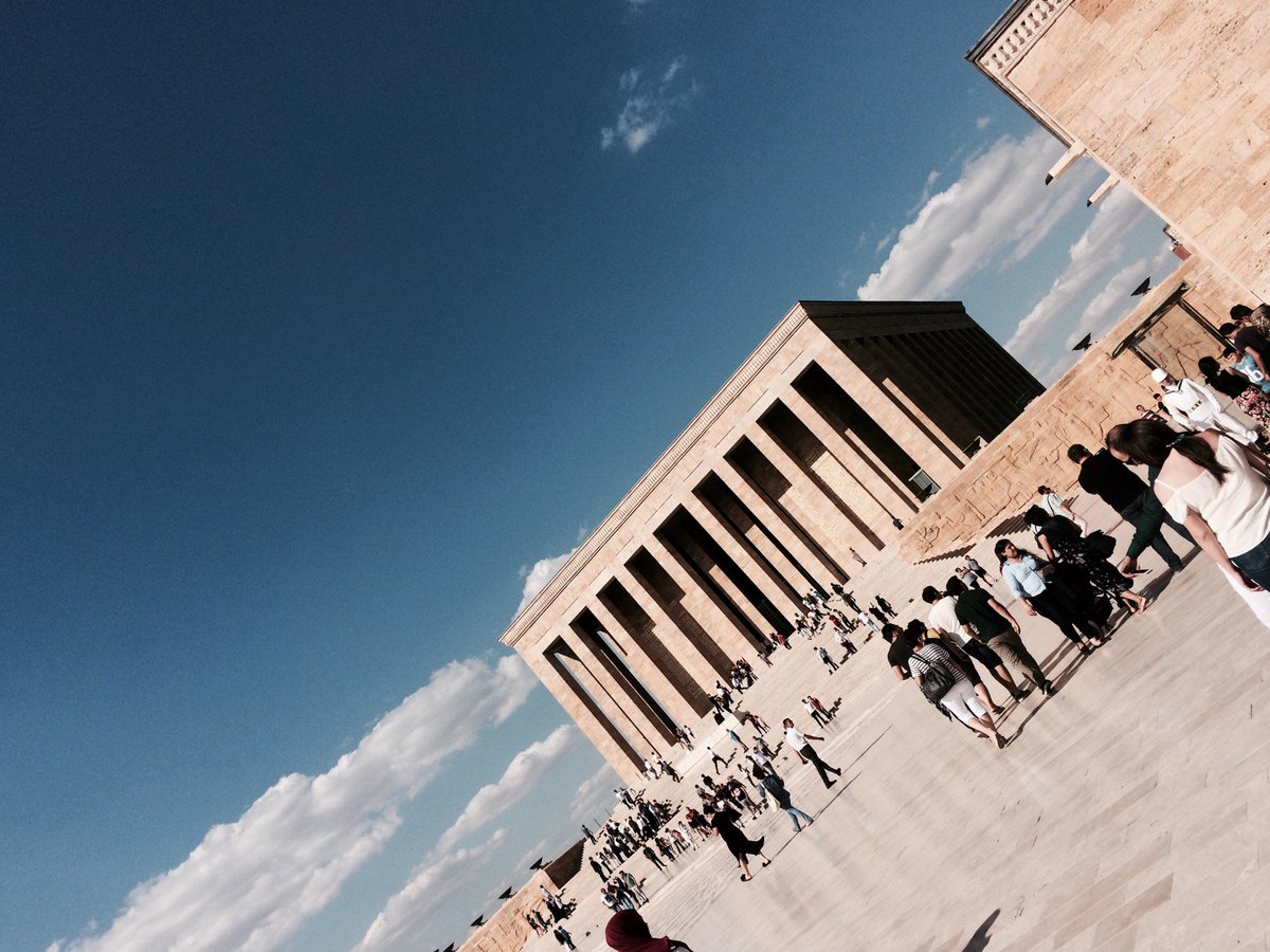 saremicik's tweet photo. 🖤 (@ Anıtkabir in Çankaya, Ankara) https://t.co/bS0UINdsvm https://t.co/DwfWa56qjU