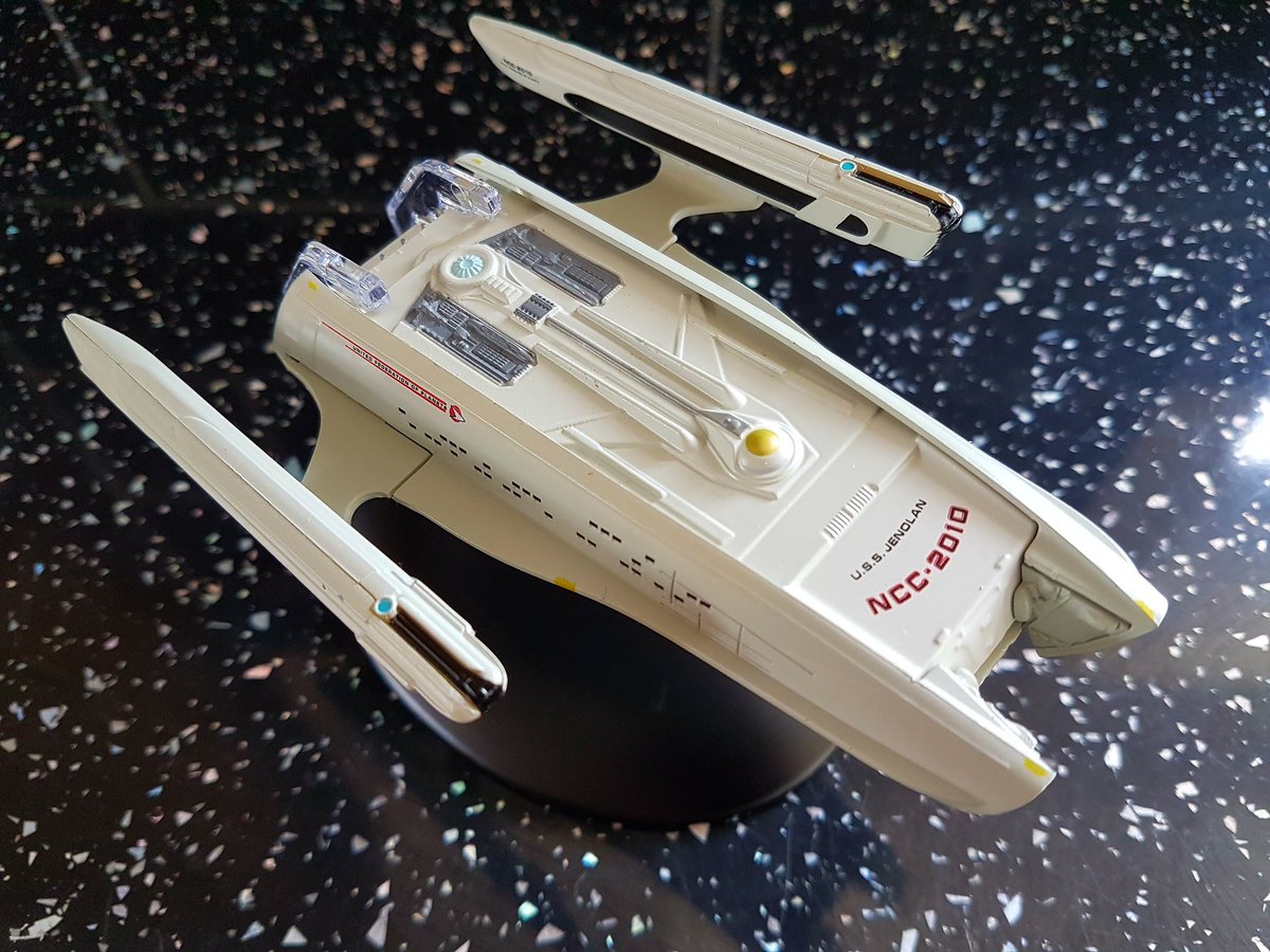 TrekCave's tweet photo. Taking a look at @StarTrekModels issue 104 the USS Jenolan as seen in the TNG episode 'Relics'
Great to have a model of this ship
#StarTrek https://t.co/KbUoU6aGq6
