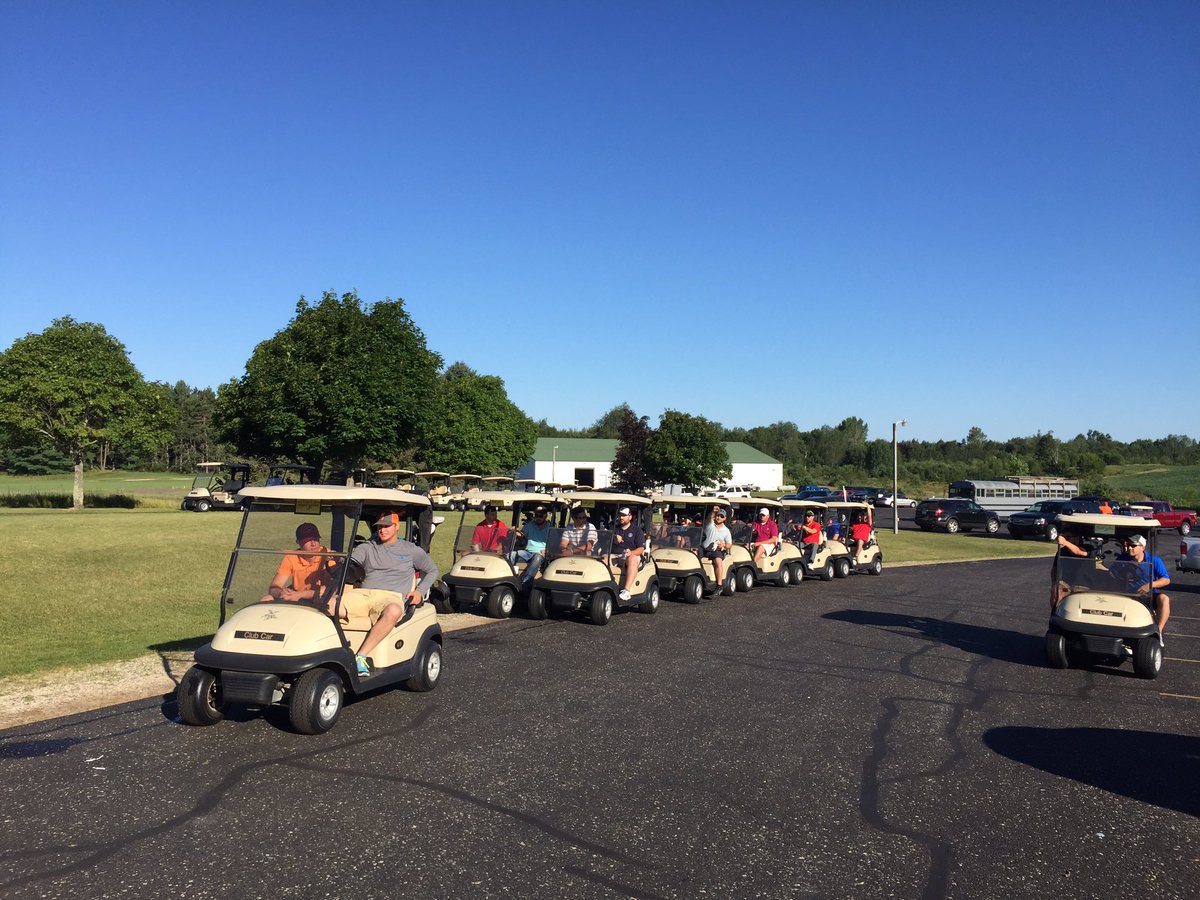 GolfEagleGlen's tweet photo. Thank you to the Beal City boys for making Eagle Glen their home course again today. We love to see you guys! #golfeg https://t.co/3HlZUyXeZG